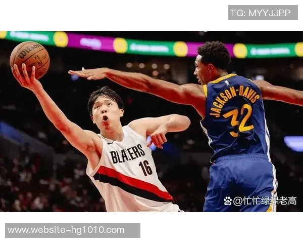 斯普利特点评杨瀚森防守失误克林根篮板护筐表现更佳