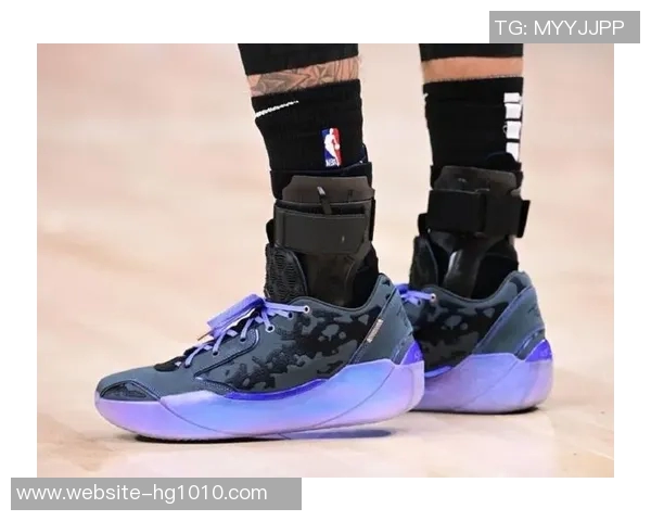 不打球也能秀鞋PJ塔克晒布克限量球鞋引发热议