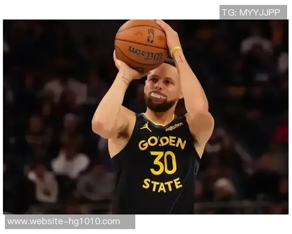 穆迪谈库里缺阵影响强调减少失误与巴特勒协作提升进攻效率